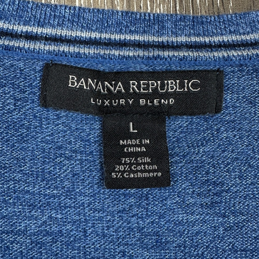 Banana Republic Luxury Blend Silk Cotton Cashmere V-Neck Sweater Blue Mens Large - Picture 3 of 8